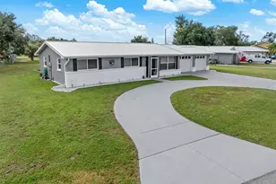 703 Spring Lake Blvd NW, Port Charlotte, FL 33952 - Photo 32