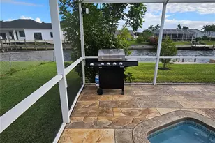 136 SE 5th St, Cape Coral, FL 33990 - Photo 32