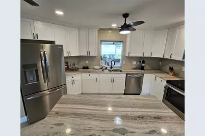 136 SE 5th Street, Cape Coral, FL 33990 - Photo 8