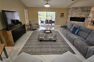 136 SE 5th St, Cape Coral, FL 33990 - Photo 4