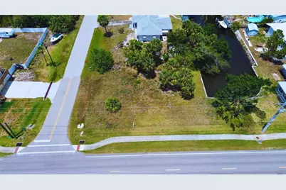 3128 Banyan Way, Punta Gorda, FL 33950 - Photo 1