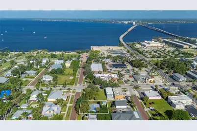 210 Harvey Street, Punta Gorda, FL 33950 - Photo 22