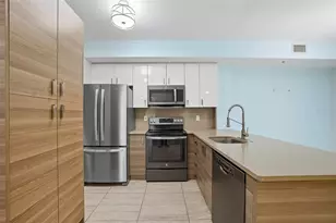 6401 Aragon Way, Fort Myers, FL 33966 - Photo 1