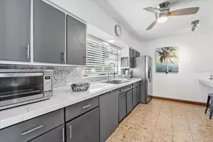 124 Leland SE, Port Charlotte, FL 33952 - Photo 12