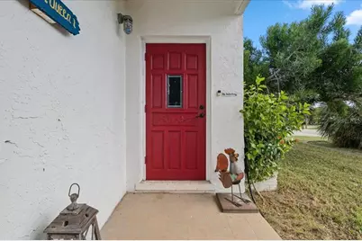 124 Leland SE, Port Charlotte, FL 33952 - Photo 4