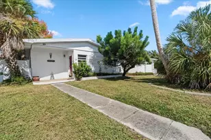 124 Leland SE, Port Charlotte, FL 33952 - Photo 2