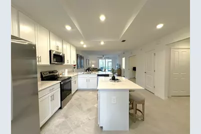 14221 Heritage Landing Boulevard #2017, Punta Gorda, FL 33955 - Photo 4