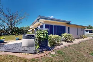 18393 Hottelet Cir, Port Charlotte, FL 33948 - Photo 10