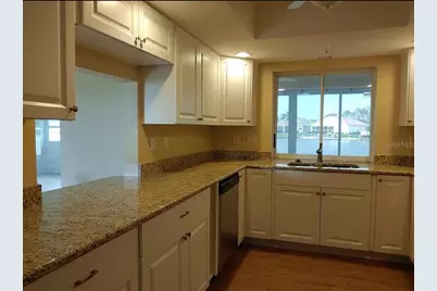 11826 SW Dallas Drive S, Lake Suzy, FL 34269 - Photo 4