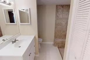 11826 SW Dallas Dr S, Lake Suzy, FL 34269 - Photo 10