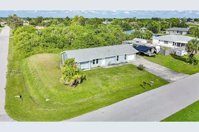 282 Seminole Boulevard NW, Port Charlotte, FL 33952 - Photo 2