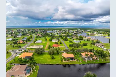 17204 Cape Horn Boulevard, Punta Gorda, FL 33955 - Photo 14