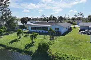 122 Annapolis Ln, Rotonda West, FL 33947 - Photo 38