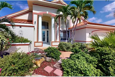 2548 Brazilia Court, Punta Gorda, FL 33950 - Photo 4