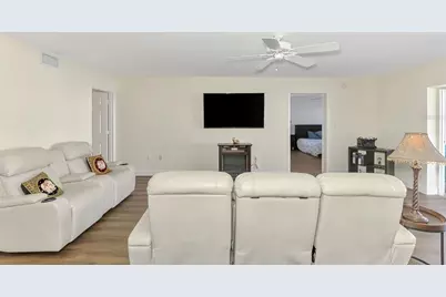 130 Breakers Court #221, Punta Gorda, FL 33950 - Photo 10