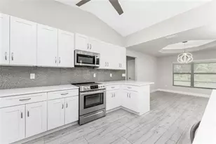 346 Barcelona St, Punta Gorda, FL 33983 - Photo 18