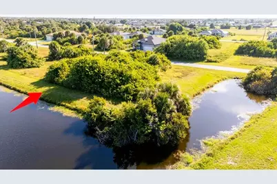 153 Spring Drive, Rotonda West, FL 33947 - Photo 2