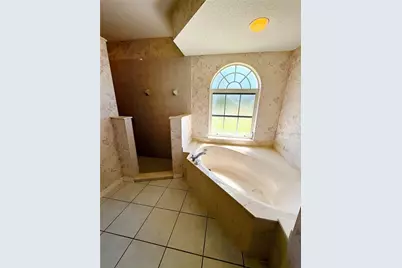 21464 Bingham Avenue, Port Charlotte, FL 33954 - Photo 10