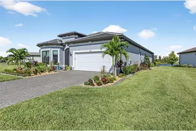 17312 Luminous Avenue, Venice, FL 34293 - Photo 2
