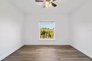 24 Donlon Dr, Rotonda West, FL 33947 - Photo 12