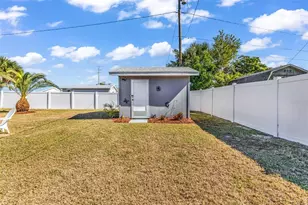 209 Seminole Blvd NW, Port Charlotte, FL 33952 - Photo 22