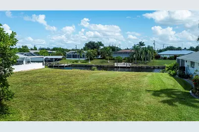 3725 SE 13th Avenue, Cape Coral, FL 33904 - Photo 16