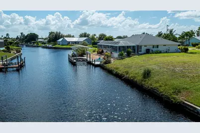 3725 SE 13th Avenue, Cape Coral, FL 33904 - Photo 6