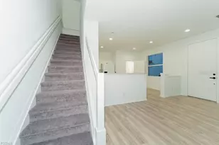 8350 Village Edge Cir, Fort Myers, FL 33919 - Photo 26