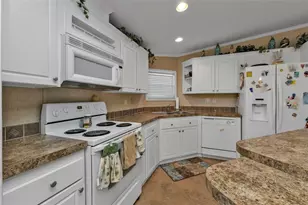 10100 Burnt Store Rd, Punta Gorda, FL 33950 - Photo 4