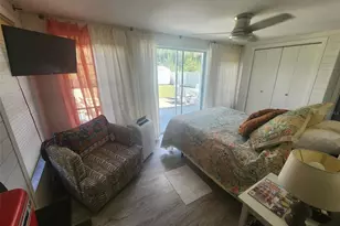 184 Norfolk Ave NW, Port Charlotte, FL 33952 - Photo 6