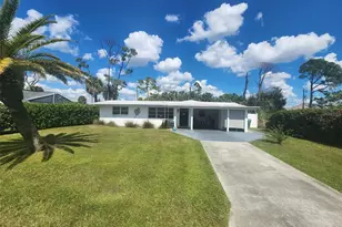 184 Norfolk Ave NW, Port Charlotte, FL 33952 - Photo 4