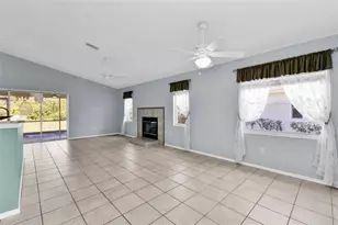 13440 SW Pembroke Cir N, Lake Suzy, FL 34269 - Photo 10