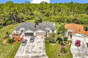 13440 SW Pembroke Cir N, Lake Suzy, FL 34269 - Photo 24