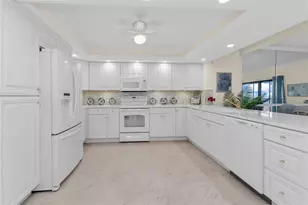 1601 Park Beach Cir, Punta Gorda, FL 33950 - Photo 6