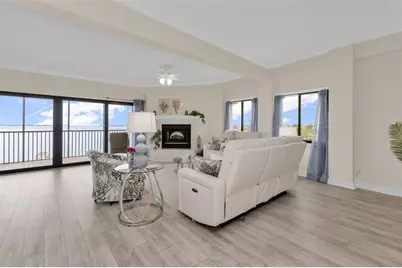 1601 Park Beach Circle #136/18, Punta Gorda, FL 33950 - Photo 4