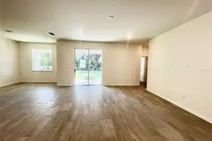 4 Lynbrook Dr, Palm Coast, FL 32137 - Photo 8