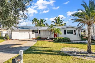 138 Leland St SE, Port Charlotte, FL 33952 - Photo 1