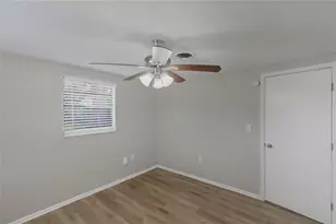 101 Oberlin Rd, Venice, FL 34293 - Photo 22