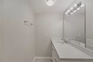 101 Oberlin Rd, Venice, FL 34293 - Photo 14