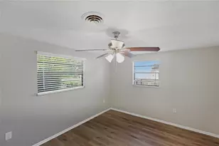 101 Oberlin Rd, Venice, FL 34293 - Photo 16