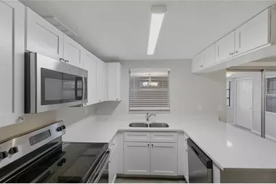 101 Oberlin Road, Venice, FL 34293 - Photo 10