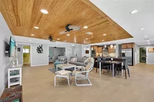 18166 Bracken Cir, Port Charlotte, FL 33948 - Photo 8