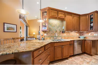 132 Crescent Drive, Punta Gorda, FL 33950 - Photo 14