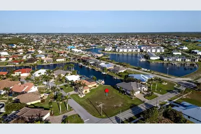 1653 Bobolink Court, Punta Gorda, FL 33950 - Photo 4