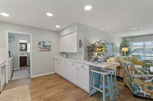 702 Poinciana Rd, Nokomis, FL 34275 - Photo 10