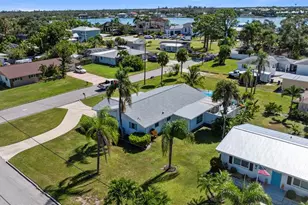 702 Poinciana Rd, Nokomis, FL 34275 - Photo 38