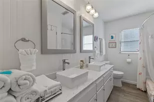 702 Poinciana Rd, Nokomis, FL 34275 - Photo 16