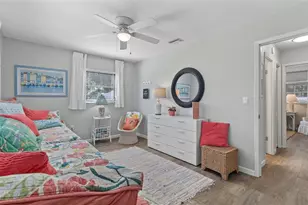 702 Poinciana Rd, Nokomis, FL 34275 - Photo 18