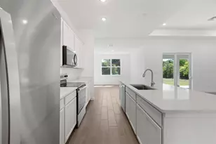 384 Tazewell Dr, Port Charlotte, FL 33954 - Photo 8