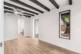 2234 Phillippi St, Sarasota, FL 34231 - Photo 8